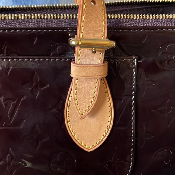 Louis Vuitton Vernis Rosewood Avenue Bag - Picture 3 of 13